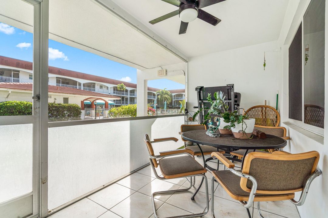 待售: $235,000 (2 贝兹, 2 浴室, 1000 平方英尺)