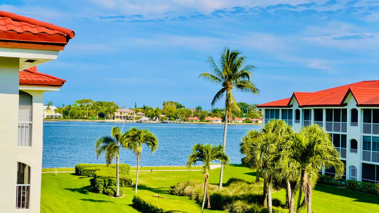 For Rent: $2,900 (3 beds, 2 baths, 1678 Square Feet)