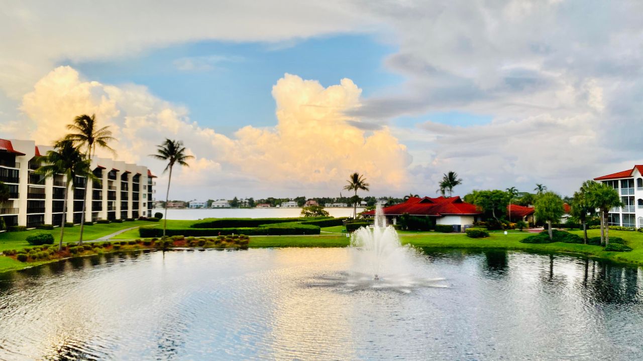 For Rent: $2,900 (3 beds, 2 baths, 1678 Square Feet)