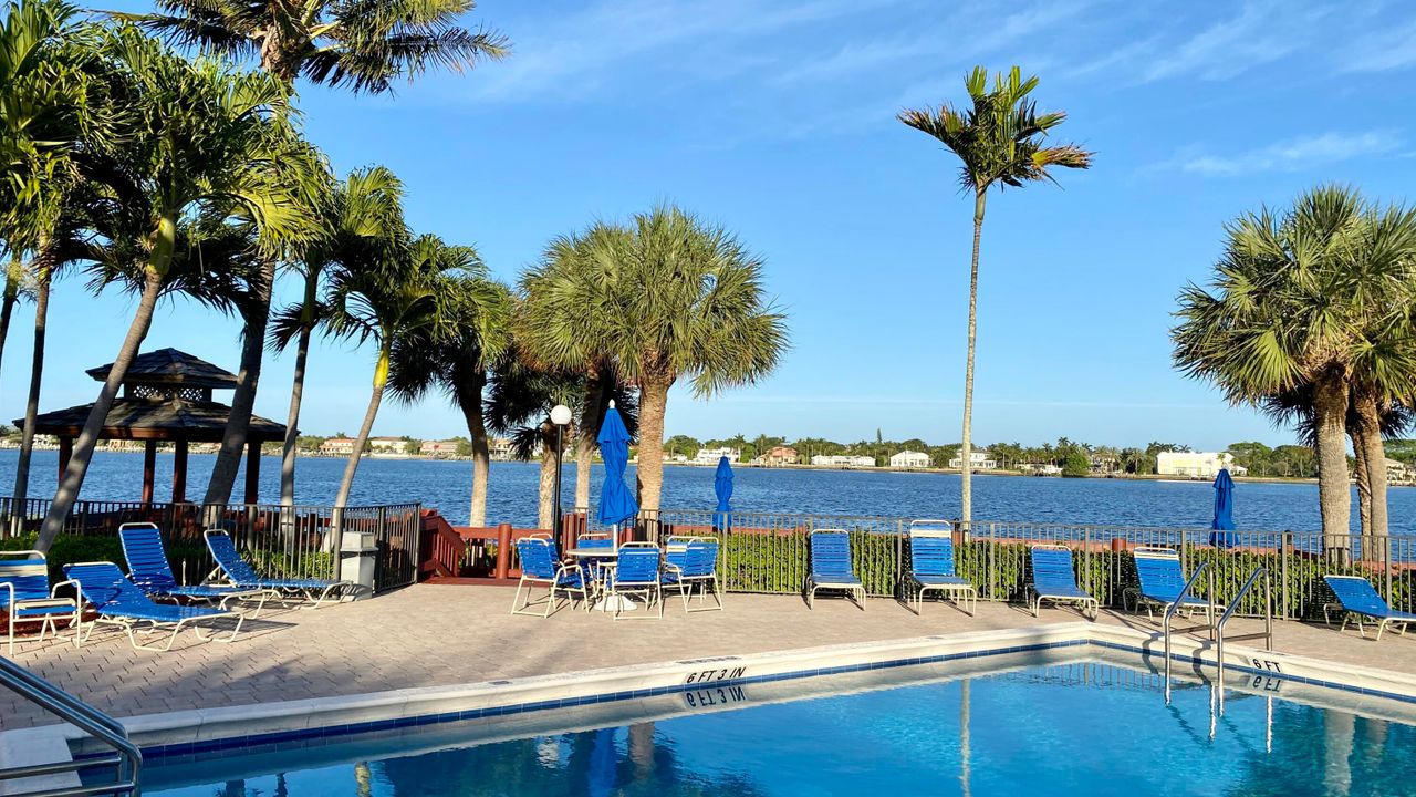 For Rent: $2,900 (3 beds, 2 baths, 1678 Square Feet)