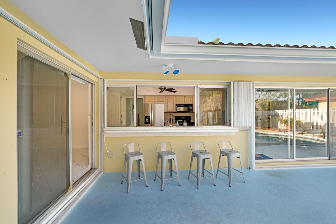 待售: $749,900 (3 贝兹, 2 浴室, 1702 平方英尺)