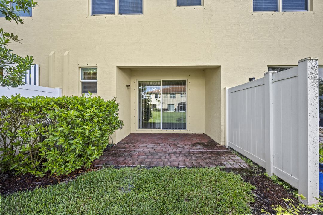 待售: $339,990 (3 贝兹, 2 浴室, 1542 平方英尺)