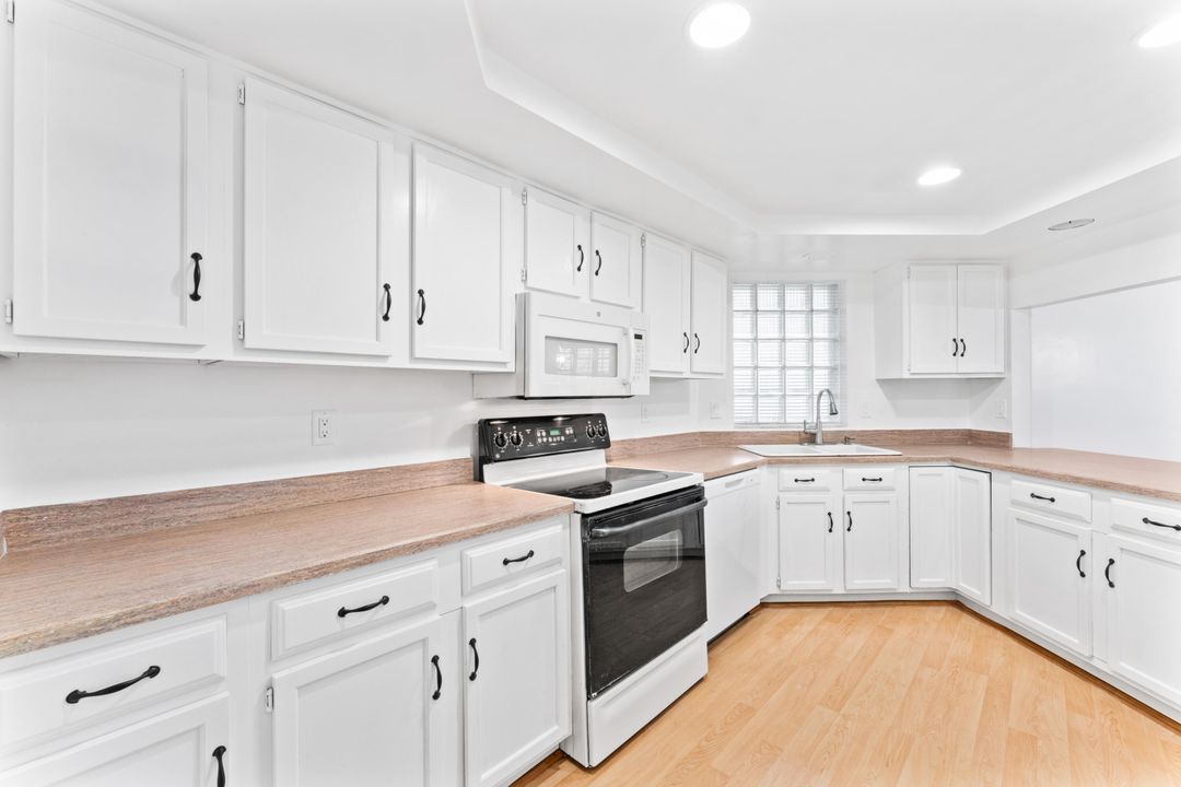 待售: $399,000 (3 贝兹, 2 浴室, 1740 平方英尺)