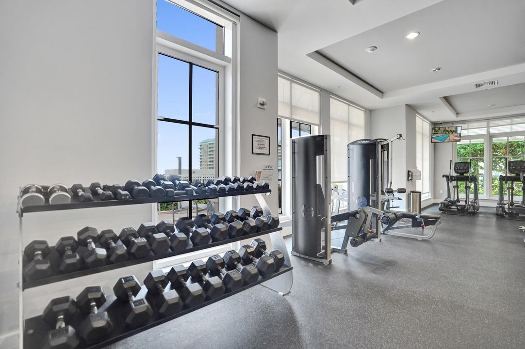 На продажу: $349,999 (1 спален, 1 ванн, 805 Квадратных фут)