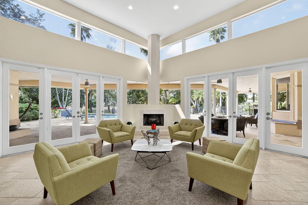 待售: $1,900,000 (6 贝兹, 5 浴室, 5218 平方英尺)