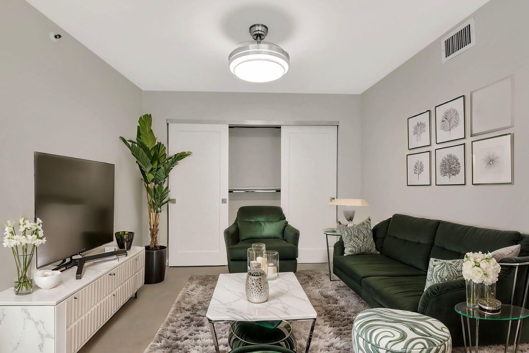 For Rent: $3,300 (2 beds, 2 baths, 1500 Square Feet)