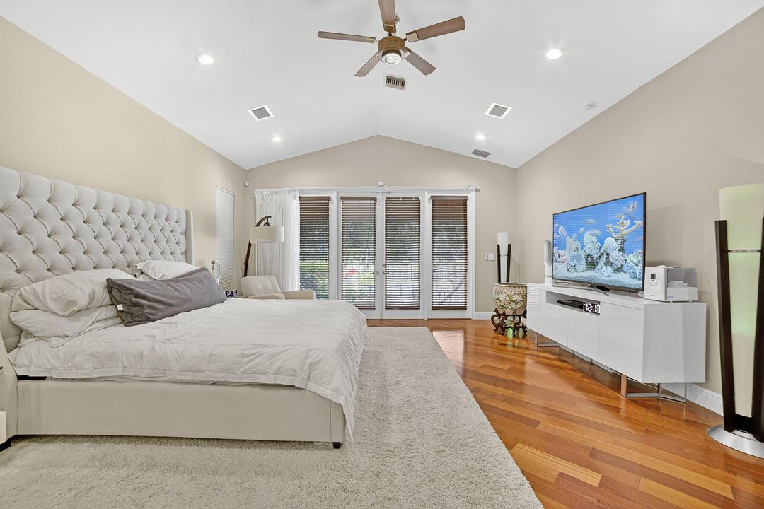 待售: $1,900,000 (6 贝兹, 5 浴室, 5218 平方英尺)