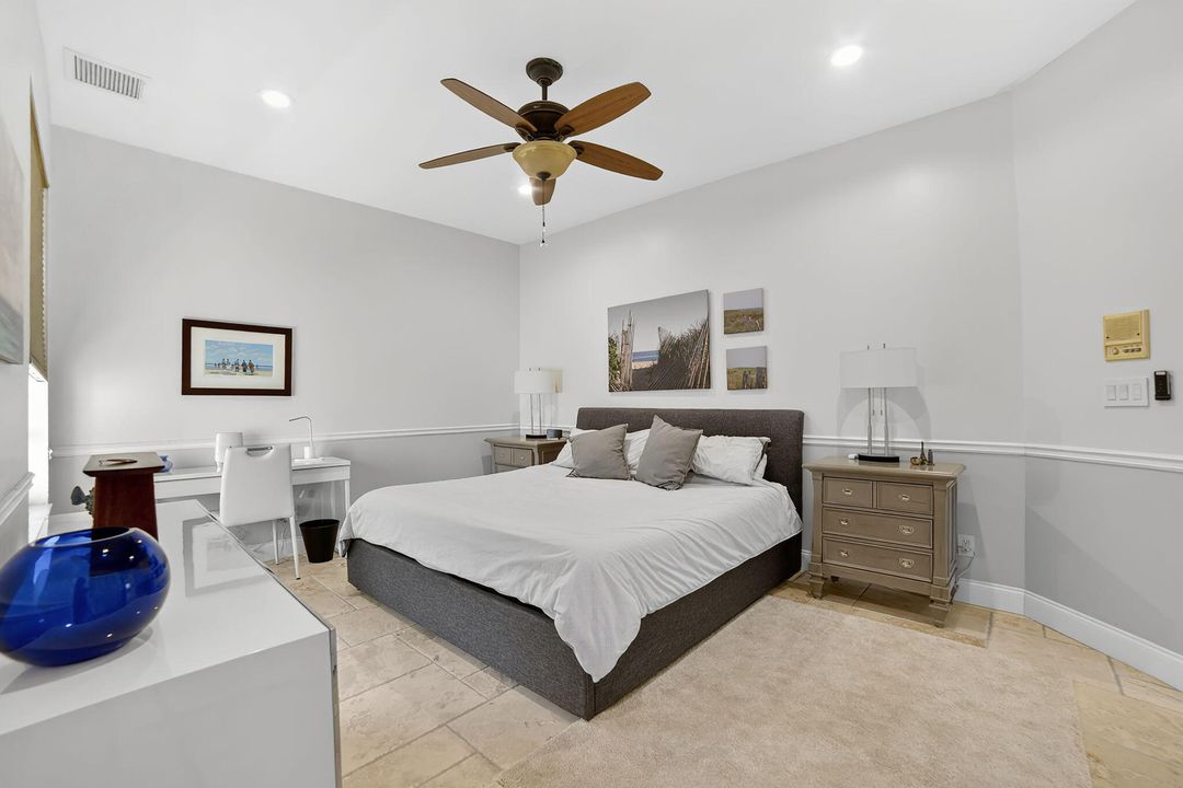 待售: $1,900,000 (6 贝兹, 5 浴室, 5218 平方英尺)