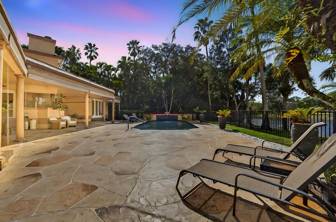 待售: $1,900,000 (6 贝兹, 5 浴室, 5218 平方英尺)