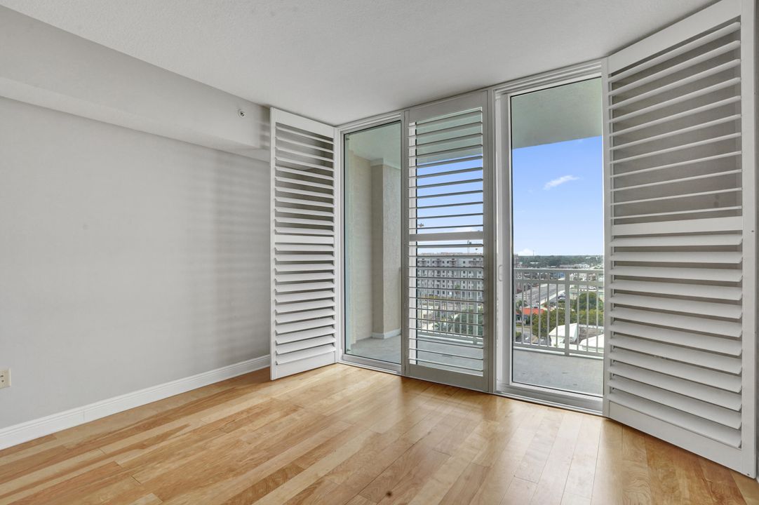 На продажу: $349,999 (1 спален, 1 ванн, 805 Квадратных фут)