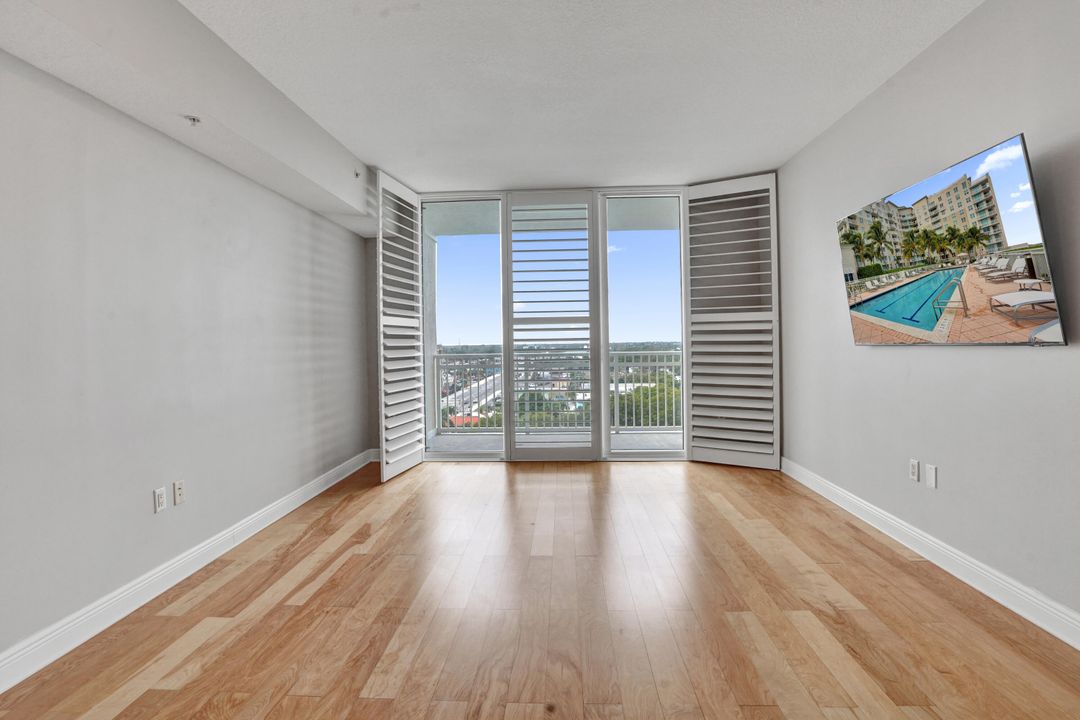 На продажу: $349,999 (1 спален, 1 ванн, 805 Квадратных фут)