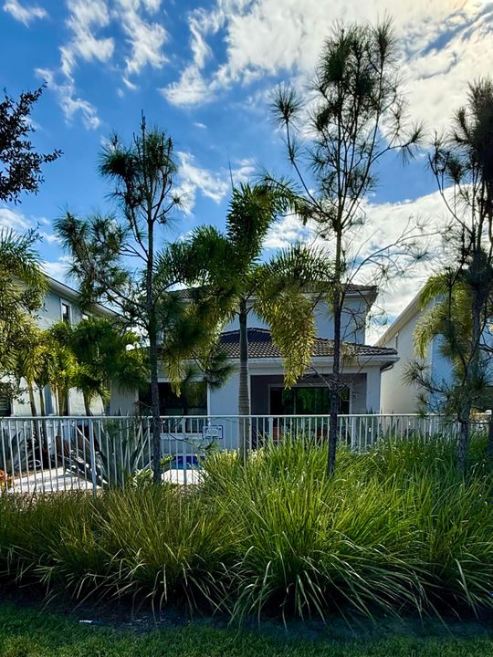 На продажу: $1,249,990 (5 спален, 3 ванн, 3069 Квадратных фут)