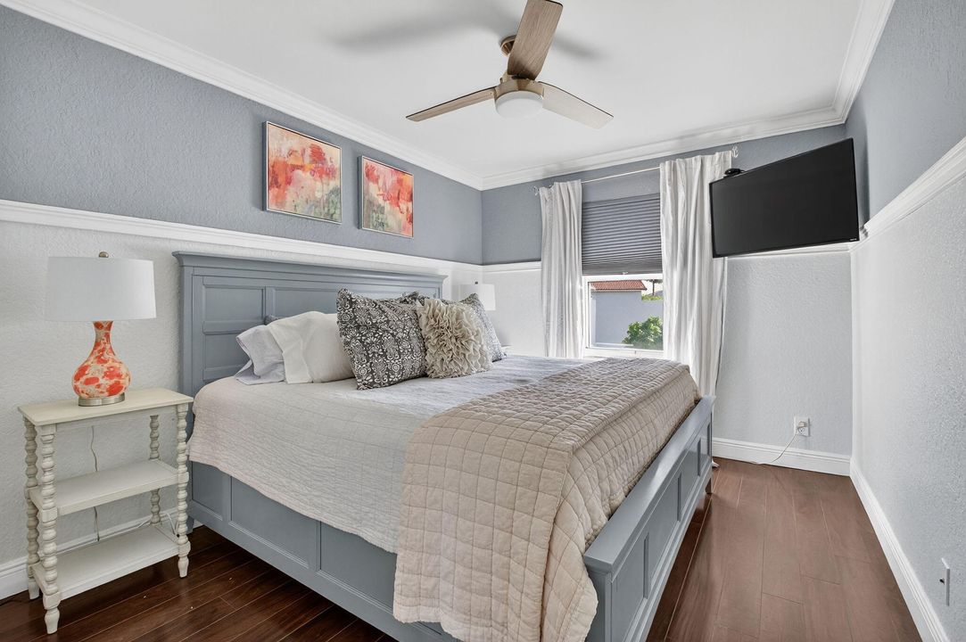 Activo con contrato: $689,000 (3 camas, 2 baños, 1985 Pies cuadrados)