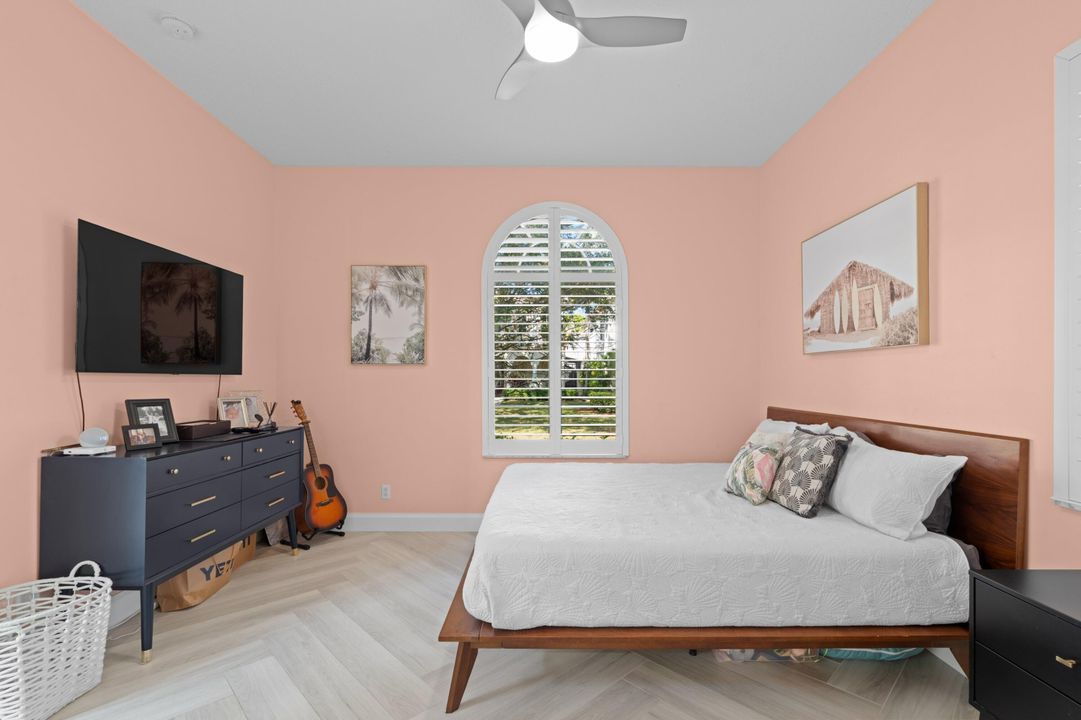 For Sale: $875,000 (3 beds, 3 baths, 2235 Square Feet)