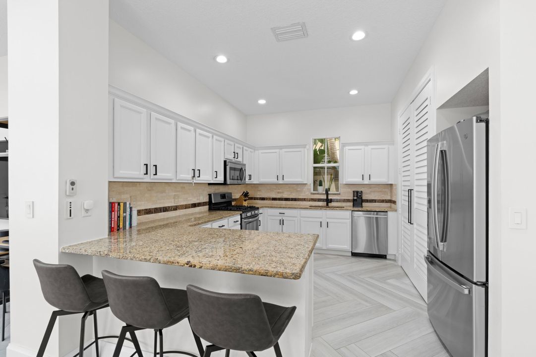 For Sale: $875,000 (3 beds, 3 baths, 2235 Square Feet)