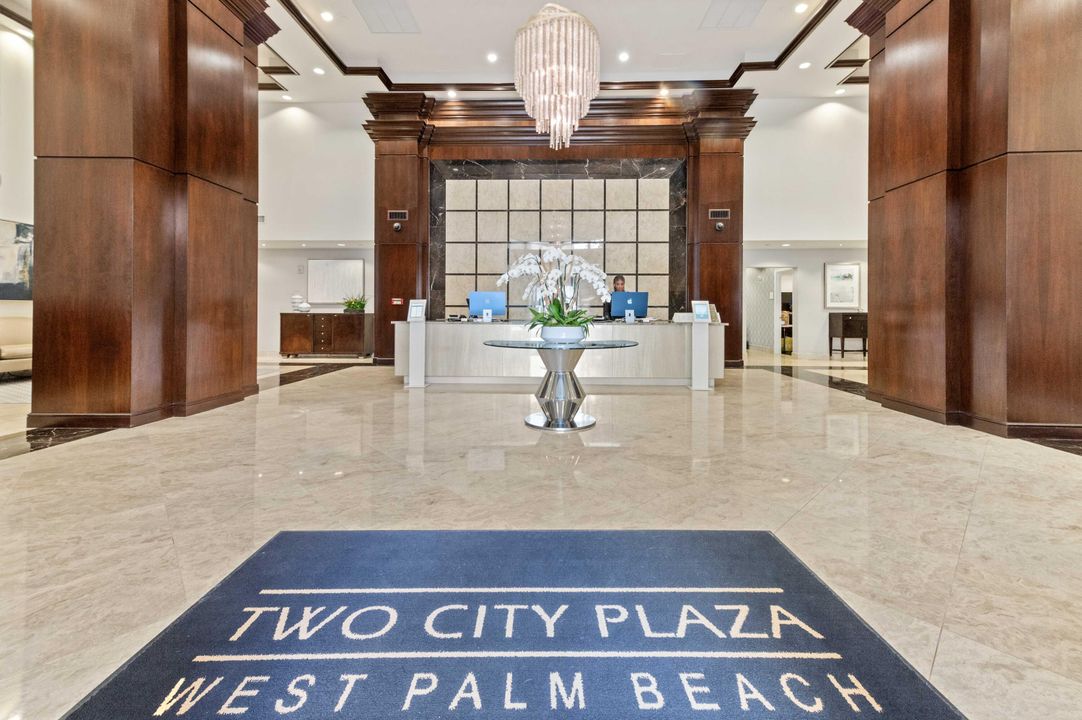 На продажу: $3,000,000 (2 спален, 2 ванн, 2156 Квадратных фут)