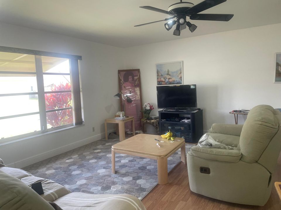 En Venta: $189,000 (2 camas, 2 baños, 1186 Pies cuadrados)