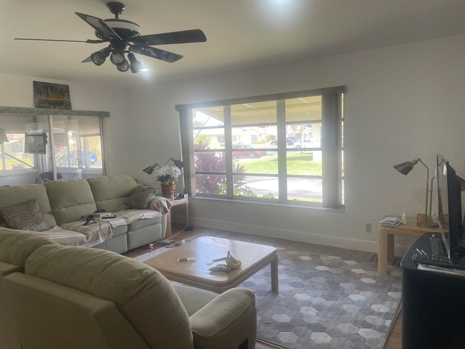 En Venta: $189,000 (2 camas, 2 baños, 1186 Pies cuadrados)