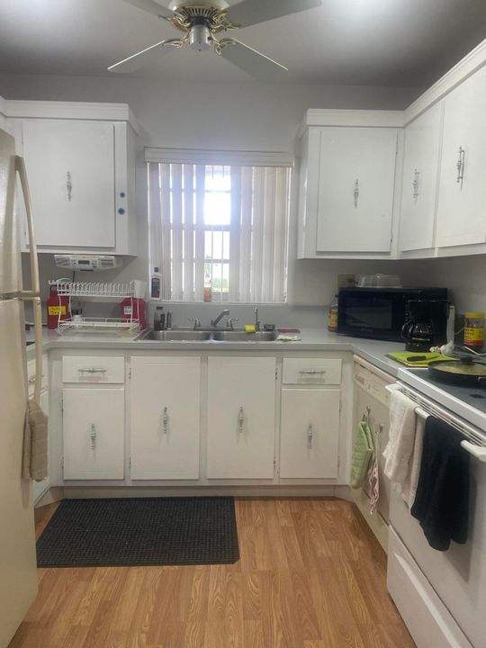 En Venta: $189,000 (2 camas, 2 baños, 1186 Pies cuadrados)