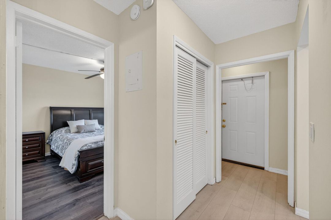 En Venta: $169,000 (2 camas, 2 baños, 920 Pies cuadrados)