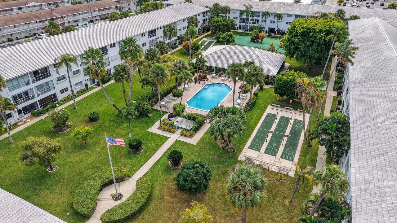 En Venta: $169,000 (2 camas, 2 baños, 920 Pies cuadrados)