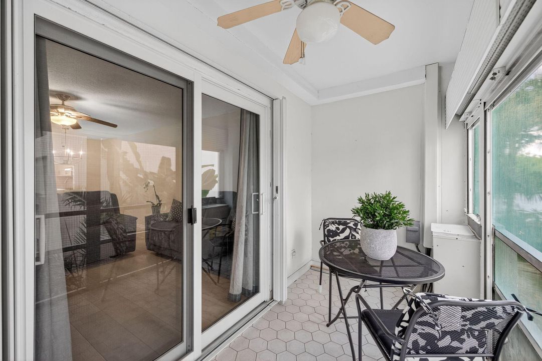 En Venta: $169,000 (2 camas, 2 baños, 920 Pies cuadrados)