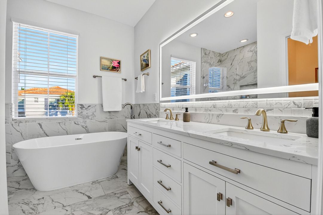 For Sale: $725,000 (3 beds, 2 baths, 2094 Square Feet)