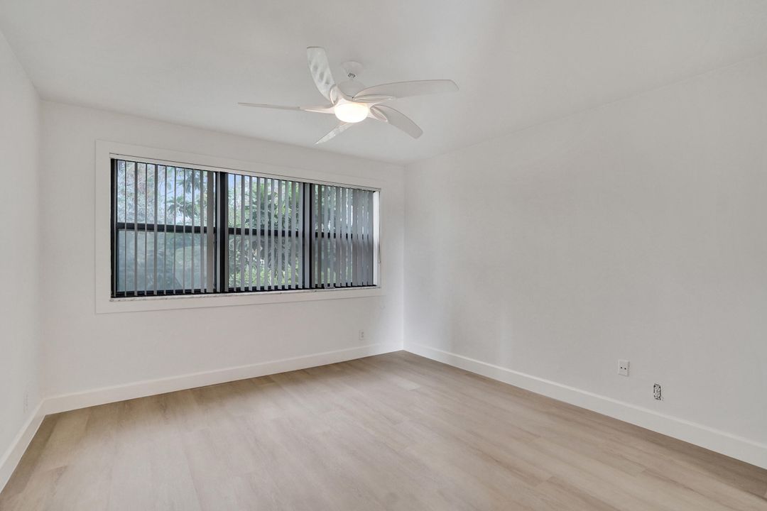 En Venta: $275,000 (2 camas, 2 baños, 1247 Pies cuadrados)