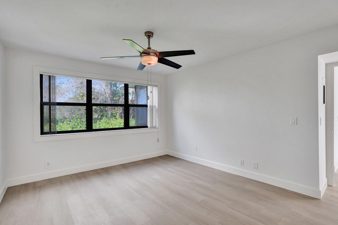 En Venta: $275,000 (2 camas, 2 baños, 1247 Pies cuadrados)