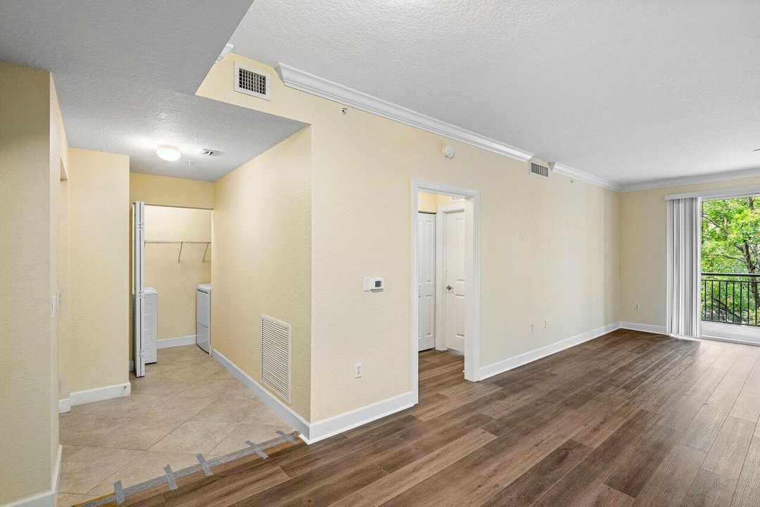 En Renta: $2,200 (2 camas, 2 baños, 1240 Pies cuadrados)