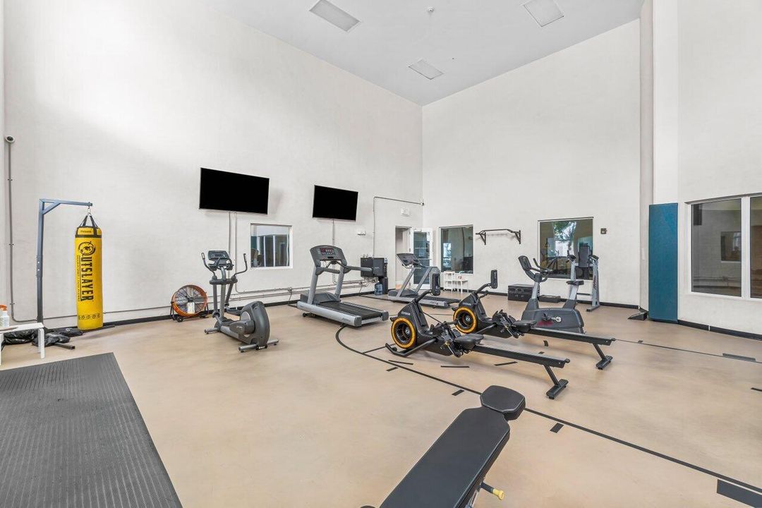 En Renta: $2,200 (2 camas, 2 baños, 1240 Pies cuadrados)