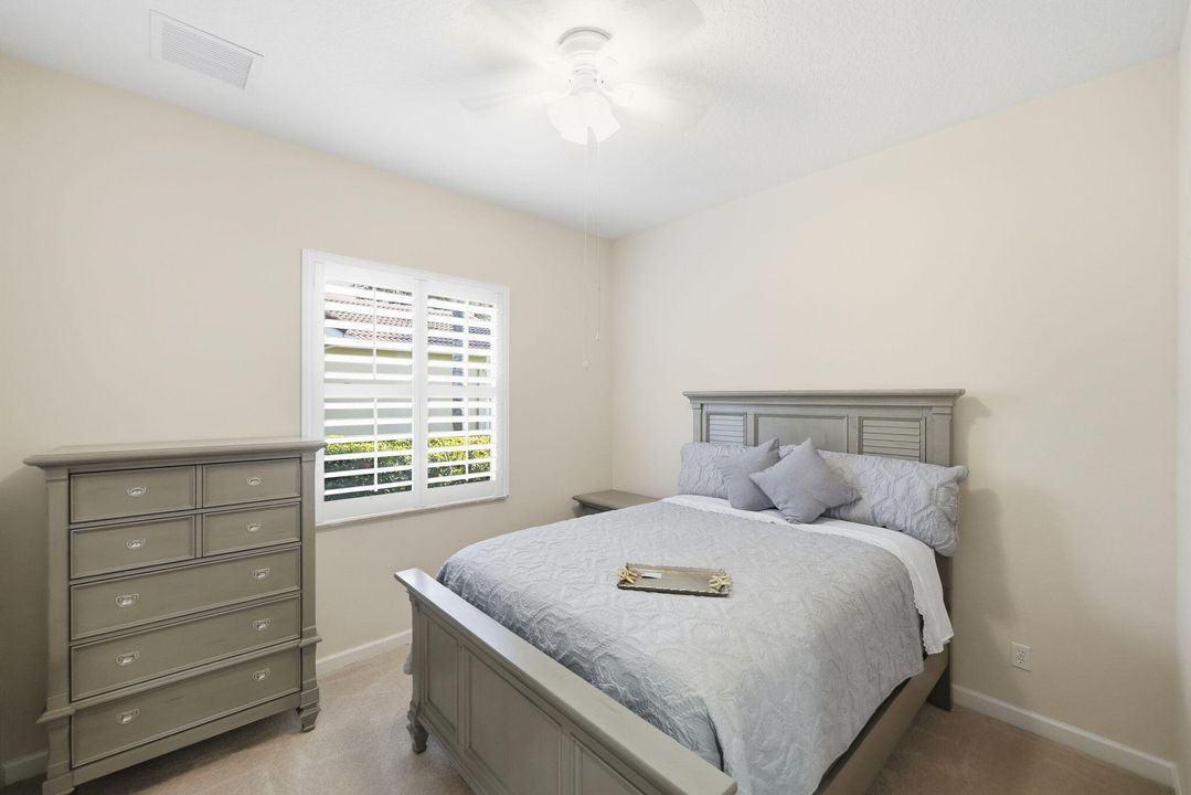 For Sale: $384,900 (3 beds, 2 baths, 1789 Square Feet)