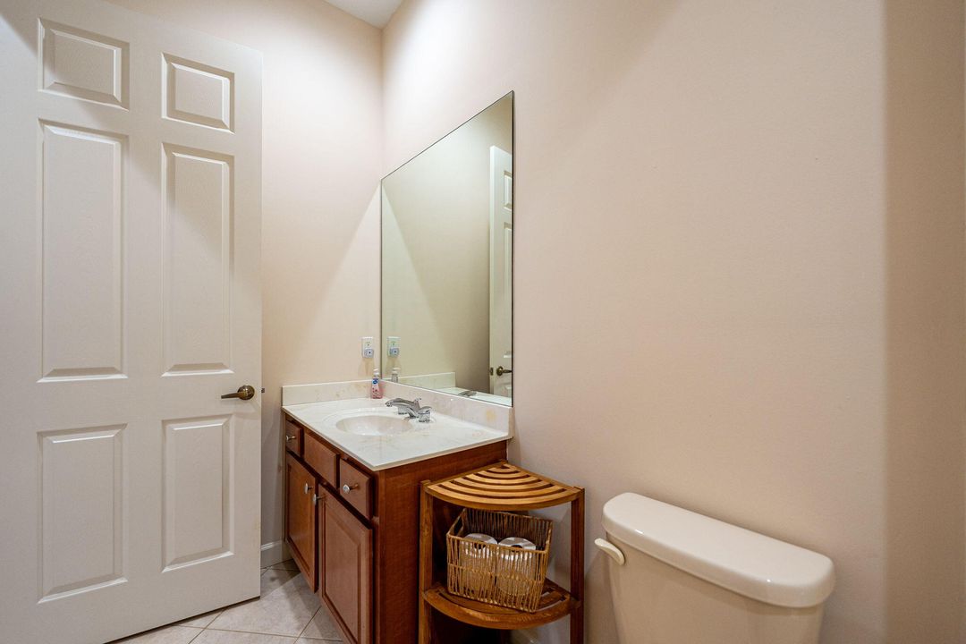 For Sale: $384,900 (3 beds, 2 baths, 1789 Square Feet)