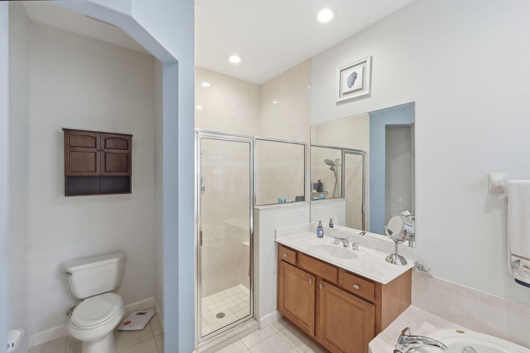 For Sale: $384,900 (3 beds, 2 baths, 1789 Square Feet)