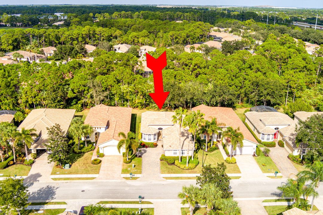 For Sale: $384,900 (3 beds, 2 baths, 1789 Square Feet)