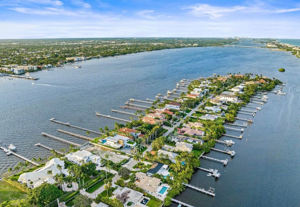 На продажу: $12,450,000 (5 спален, 5 ванн, 5098 Квадратных фут)