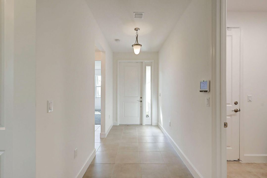 For Rent: $2,800 (2 beds, 2 baths, 1508 Square Feet)