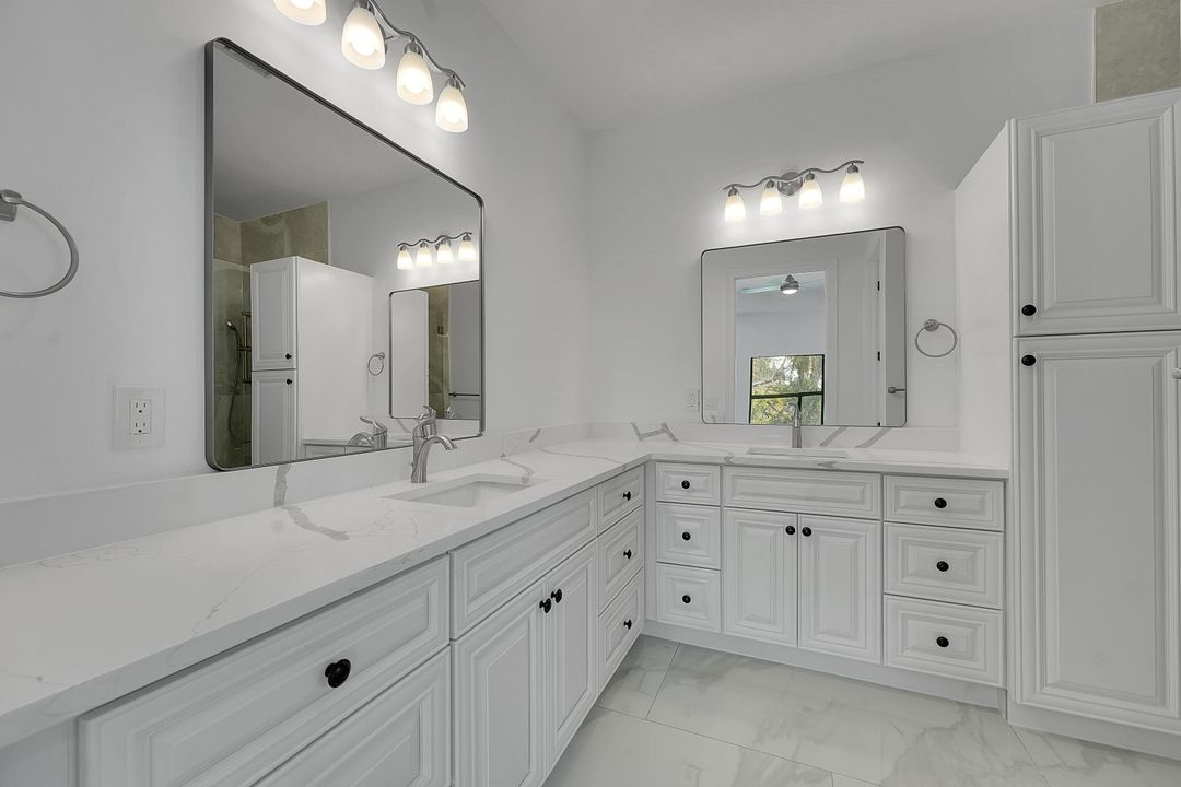 For Rent: $2,500 (3 beds, 2 baths, 1308 Square Feet)