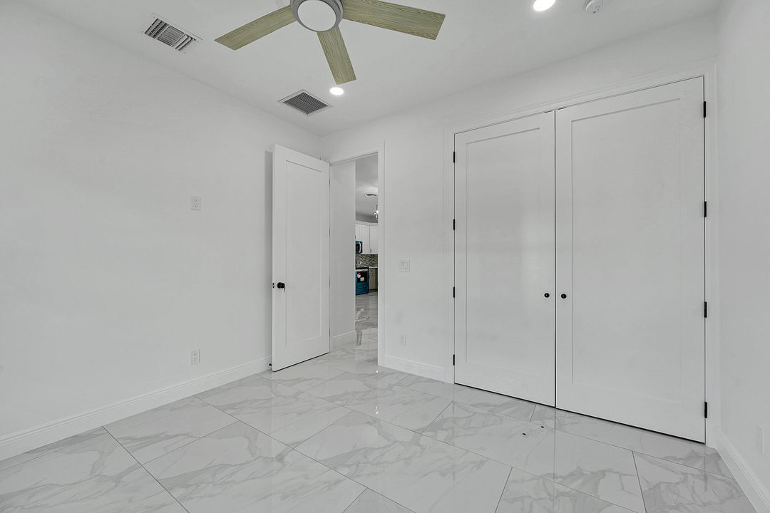 For Rent: $2,500 (3 beds, 2 baths, 1308 Square Feet)