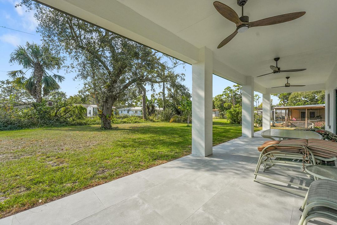 For Rent: $2,500 (3 beds, 2 baths, 1308 Square Feet)