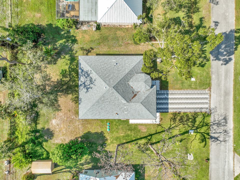 For Rent: $2,500 (3 beds, 2 baths, 1308 Square Feet)