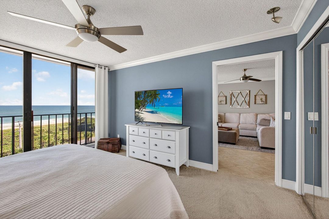 В аренду: $5,000 (2 спален, 2 ванн, 1251 Квадратных фут)