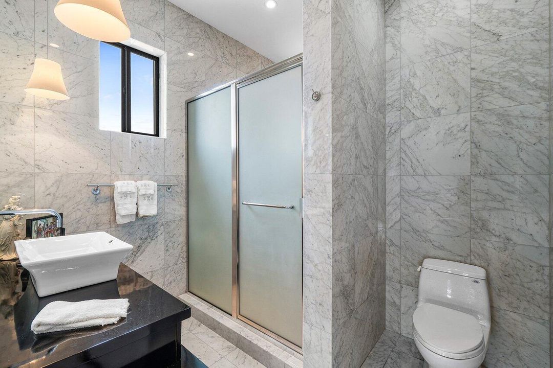 待售: $5,795,000 (6 贝兹, 6 浴室, 7500 平方英尺)