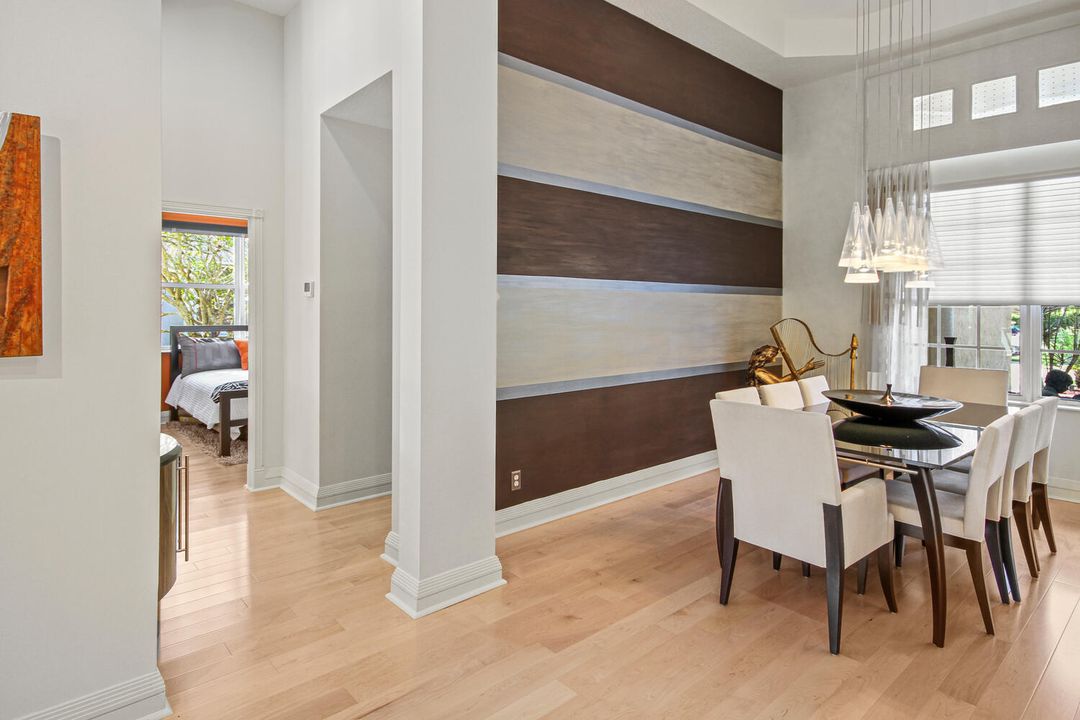 For Sale: $769,000 (3 beds, 2 baths, 2762 Square Feet)