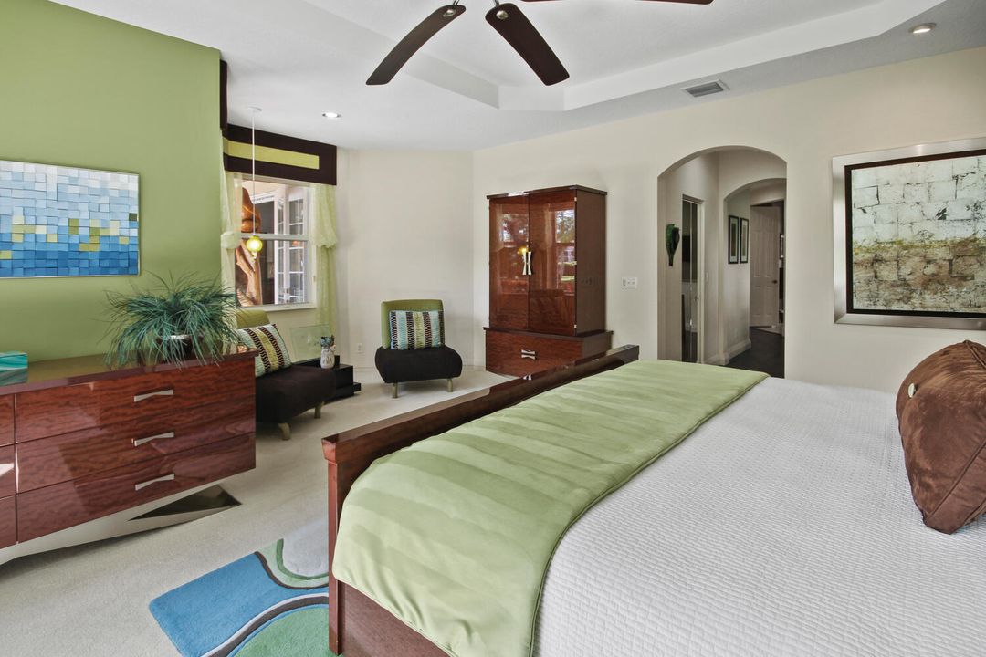 For Sale: $769,000 (3 beds, 2 baths, 2762 Square Feet)