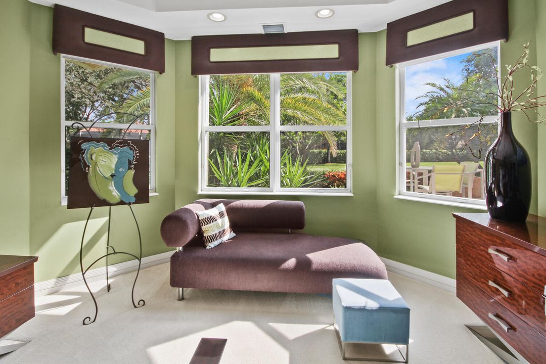 For Sale: $769,000 (3 beds, 2 baths, 2762 Square Feet)