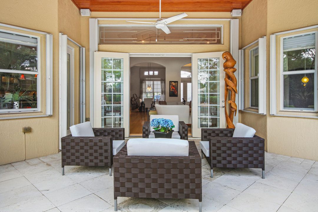 For Sale: $769,000 (3 beds, 2 baths, 2762 Square Feet)