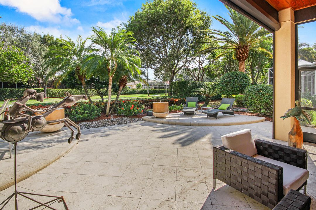 For Sale: $769,000 (3 beds, 2 baths, 2762 Square Feet)