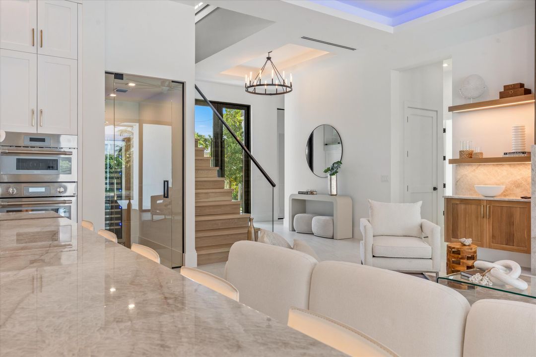 For Sale: $7,500,000 (5 beds, 6 baths, 5020 Square Feet)