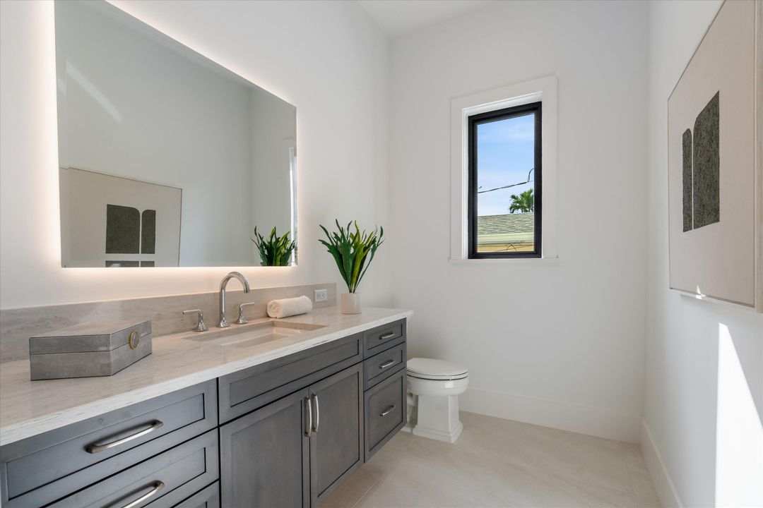 For Sale: $7,500,000 (5 beds, 6 baths, 5020 Square Feet)